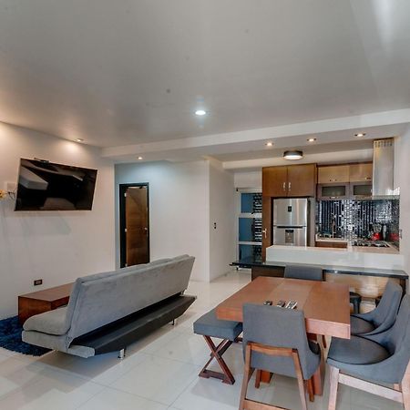 Alfa - Dpto 2 Hab En Zona Centrica Y Cerca De La Playa Apartment Масатлан Екстериор снимка