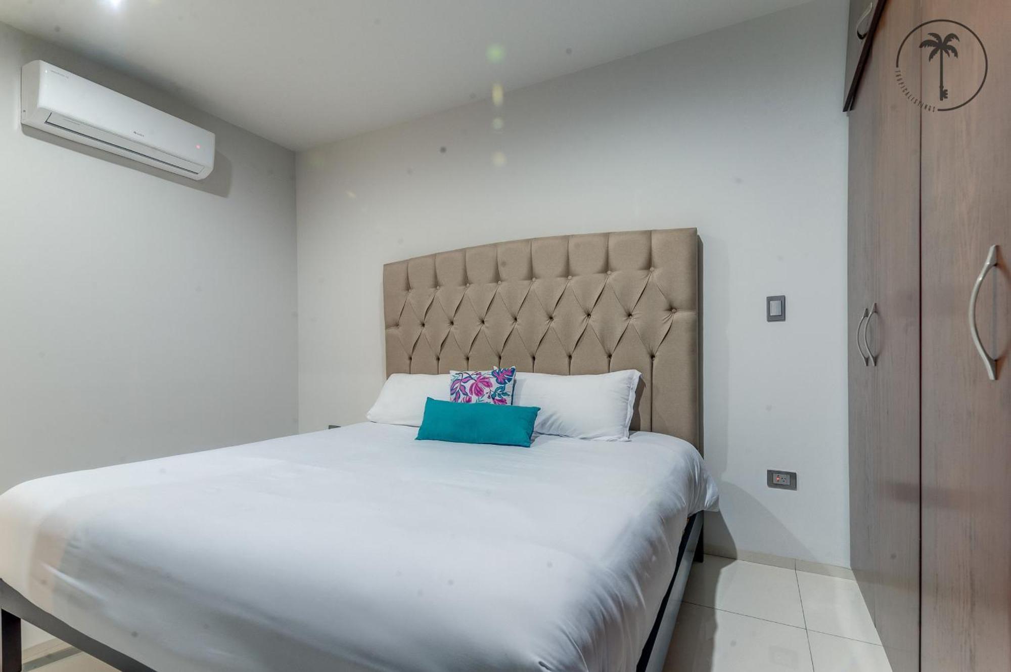Alfa - Dpto 2 Hab En Zona Centrica Y Cerca De La Playa Apartment Масатлан Екстериор снимка